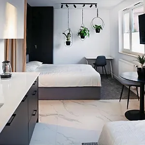  Apartament Ur4n - Heltmana